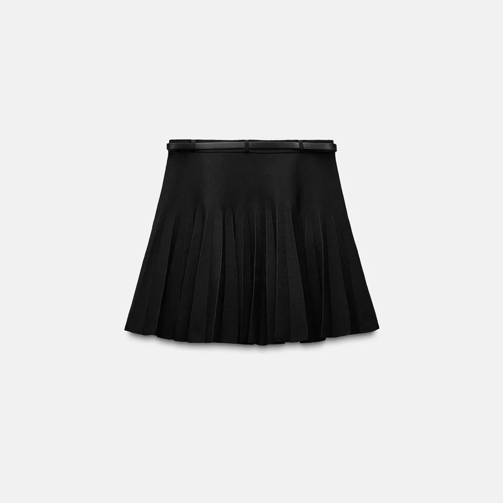 Elegant Black Pleated Skirt